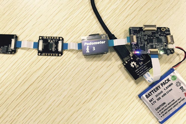 Xadow Wearable Kit For Edison | Seeed Studio Wiki