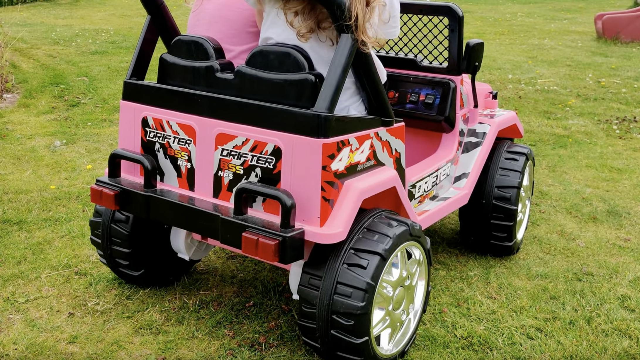 Battery operated barbie on sale jeep