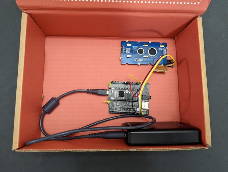 box-inside_ci3FvWW0nF.jpg?auto=compress%2Cformat&w=740&h=555&fit=max