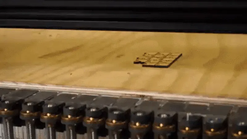 Challenging Jigsaw Puzzle - The Edge - Robot Collection