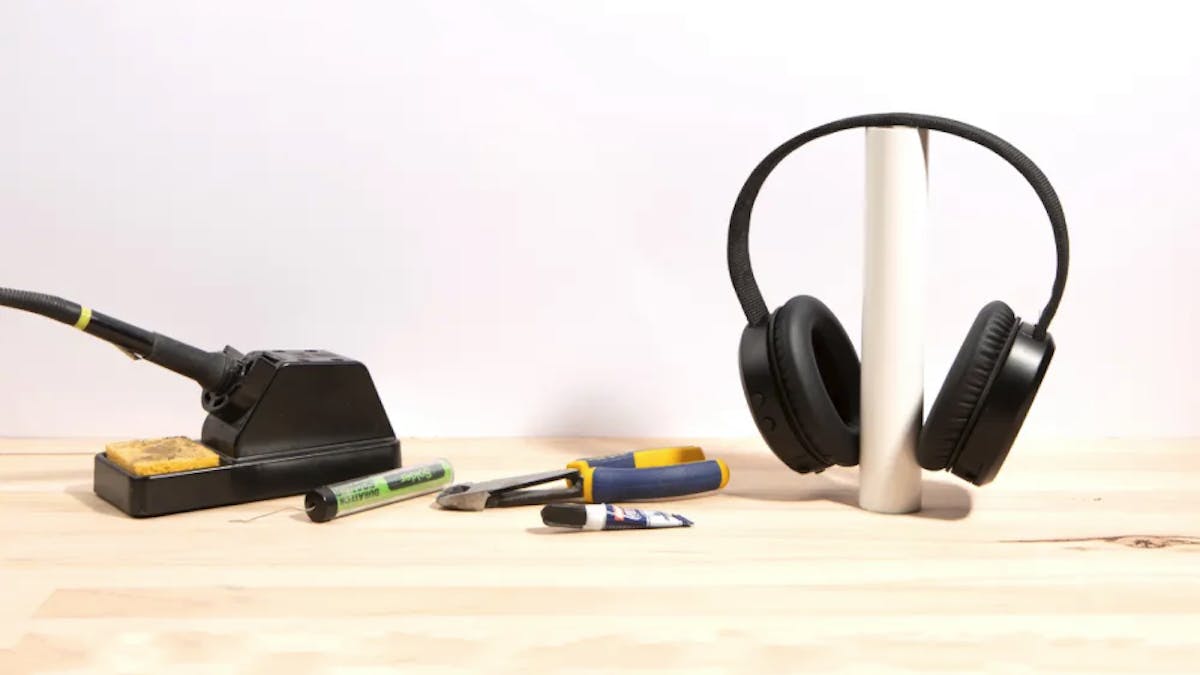 Shannon Ley s Homebrew Headphones Are 3D Printable Wired or