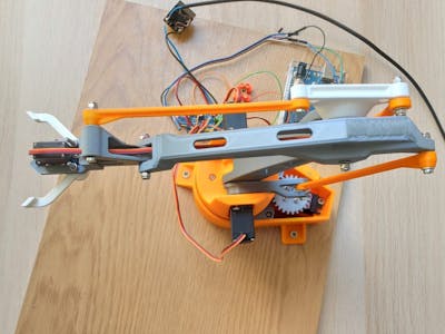 Python Controlled Robot Arm