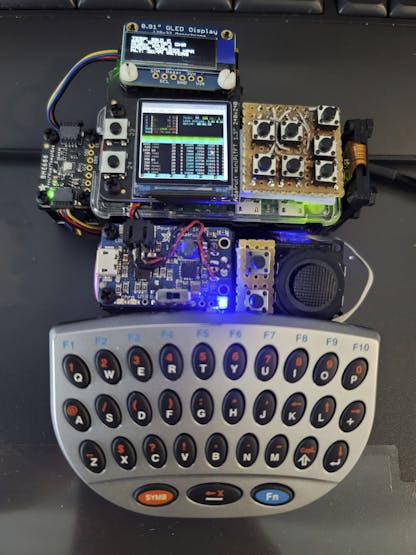 The Mini-Deck Is a Small, Folding Cyberdeck Based on the Raspberry Pi ...