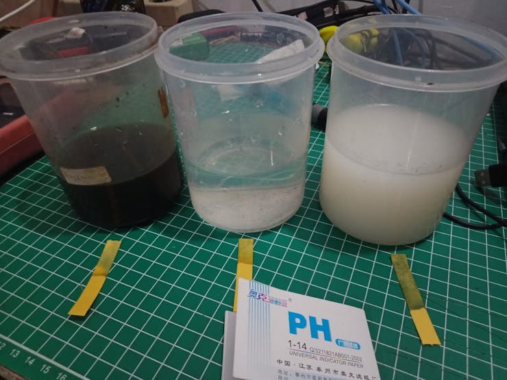 3 sample with PH Universal Indicator Paper