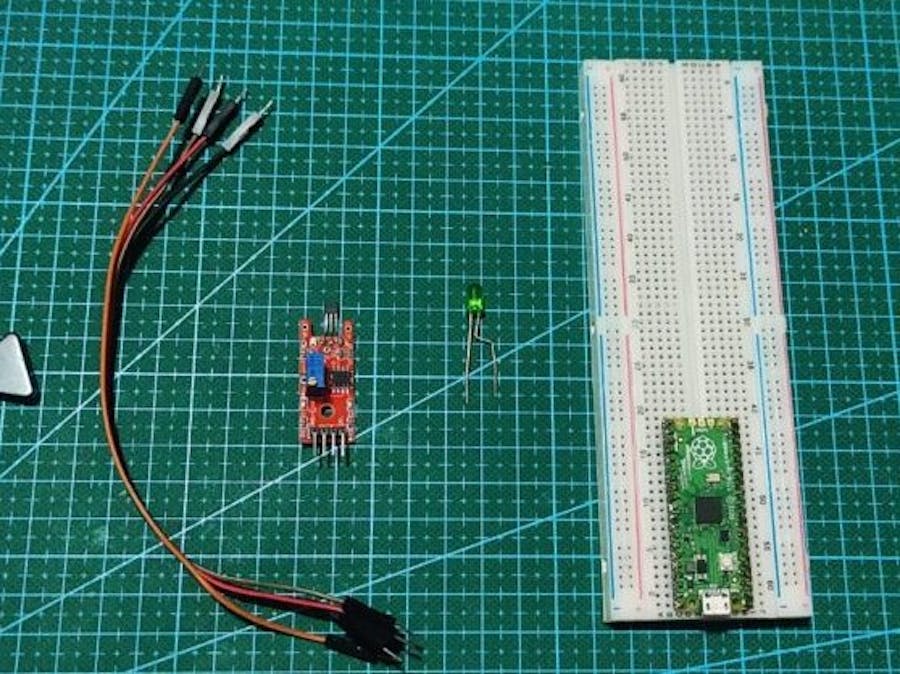 Hall Effect Sensor with Raspi Pico