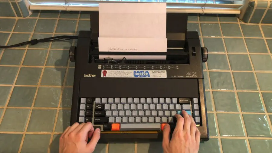 冴さん専用Antwort 25AW FLYFRONT TYPEWRITER Artillect's Brother AX-25 Typewriter Is Reborn as an Arduino and