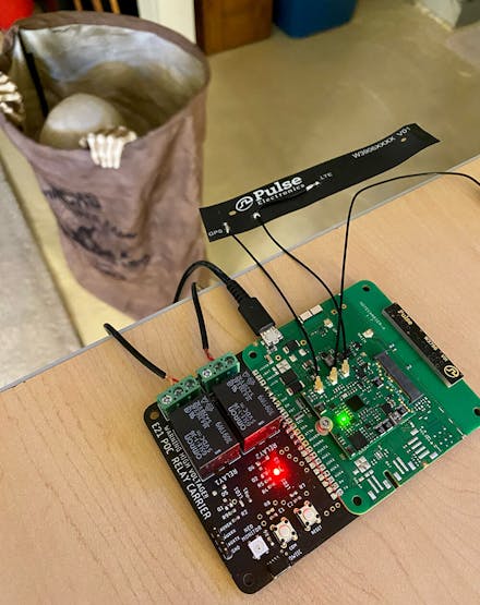 Ignore the extra relay connection, it's not actually in use...whoops.