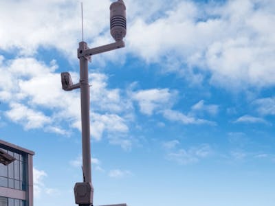 SenseCAP Hub/SenseCAP ONE S700 7-in-1 Compact Weather Sensor