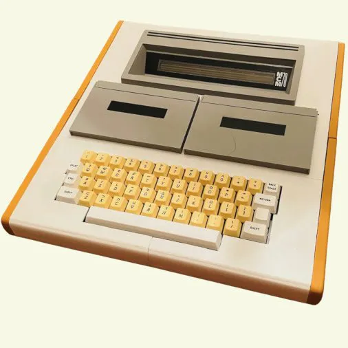 Michael Gardi's Raspberry Pi-Powered MCM/70 Repro Pays Homage to a