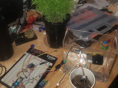 Smart plant watering system