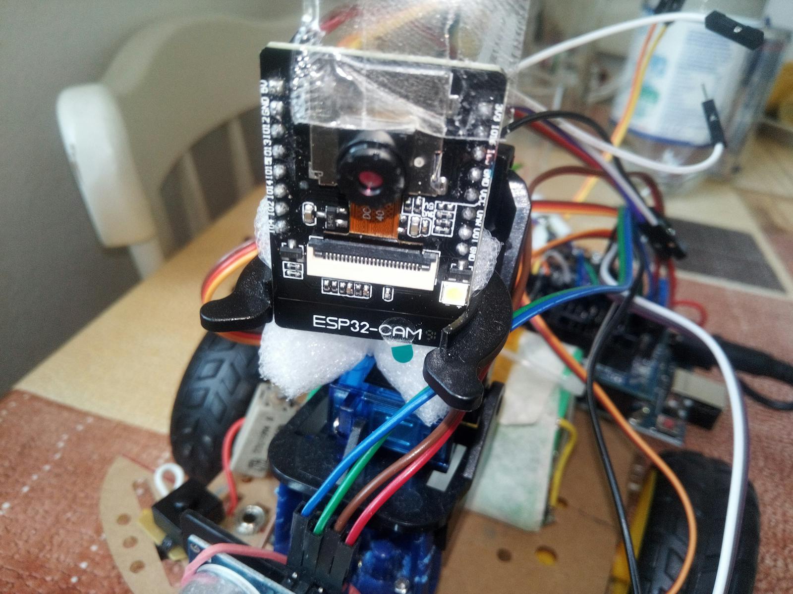 ESP32-CAM building your own robot car with live video streaming – Design of  the chassis