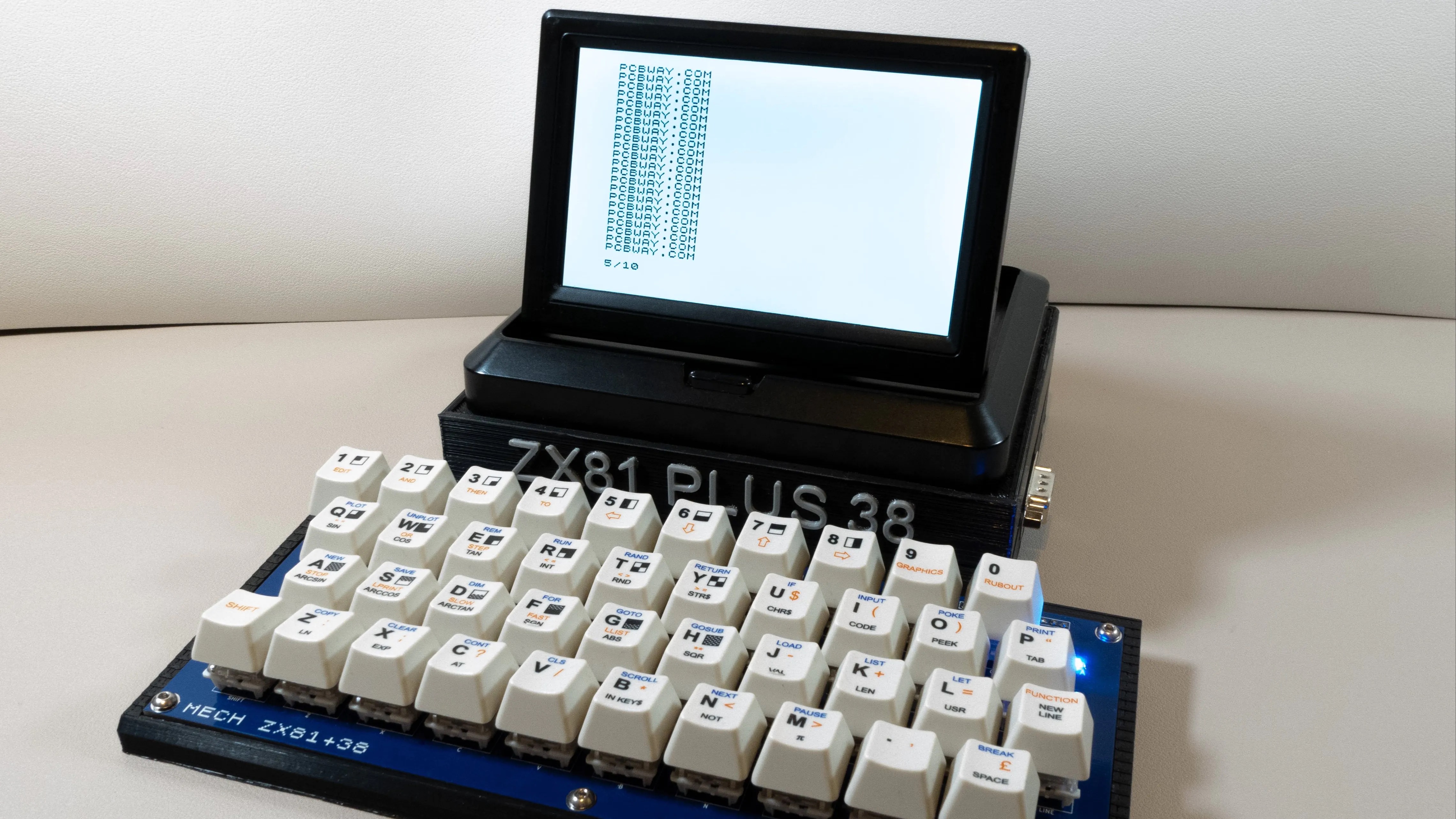 This All-in-One ZX81 Fixes Many of Sinclair's Original 