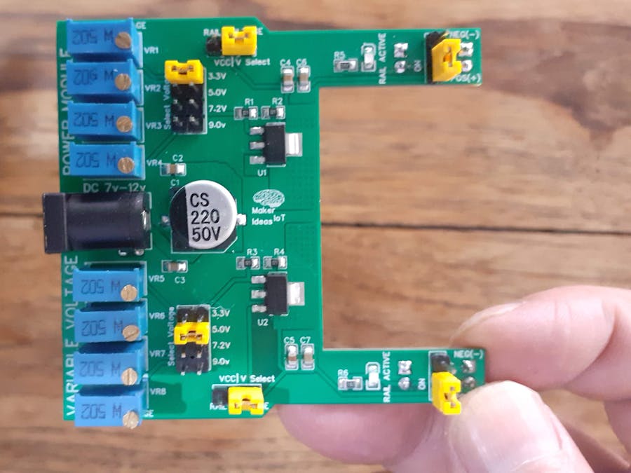 Variable voltage breadboard power module