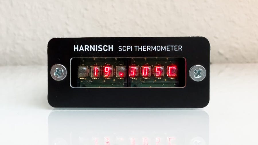 Sebastian Harnisch's Desktop Thermometer Offers a Smart SCPI