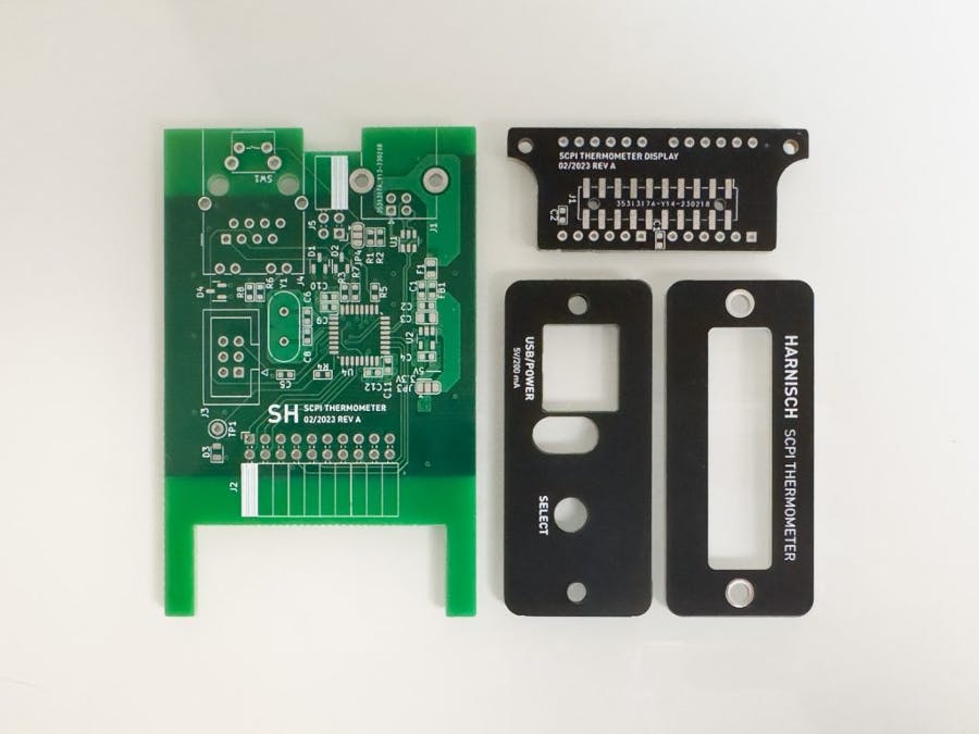 Sebastian Harnisch's Desktop Thermometer Offers a Smart SCPI