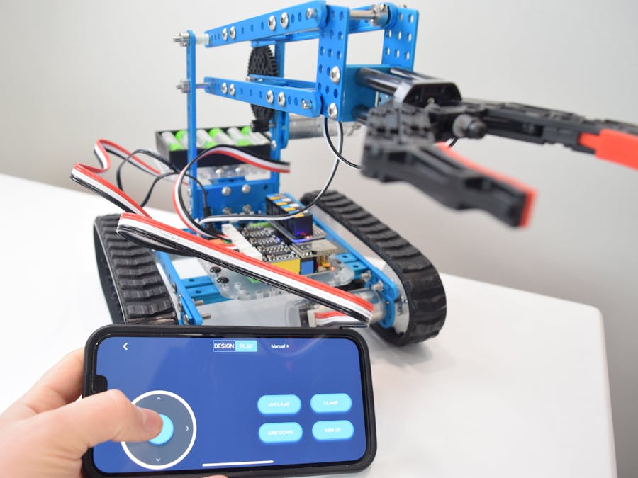 Check Out the mBot Ultimate 2.0 from Makeblock 