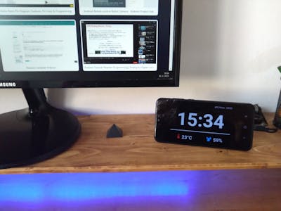 How to turn an old mobile into a manager for home automation