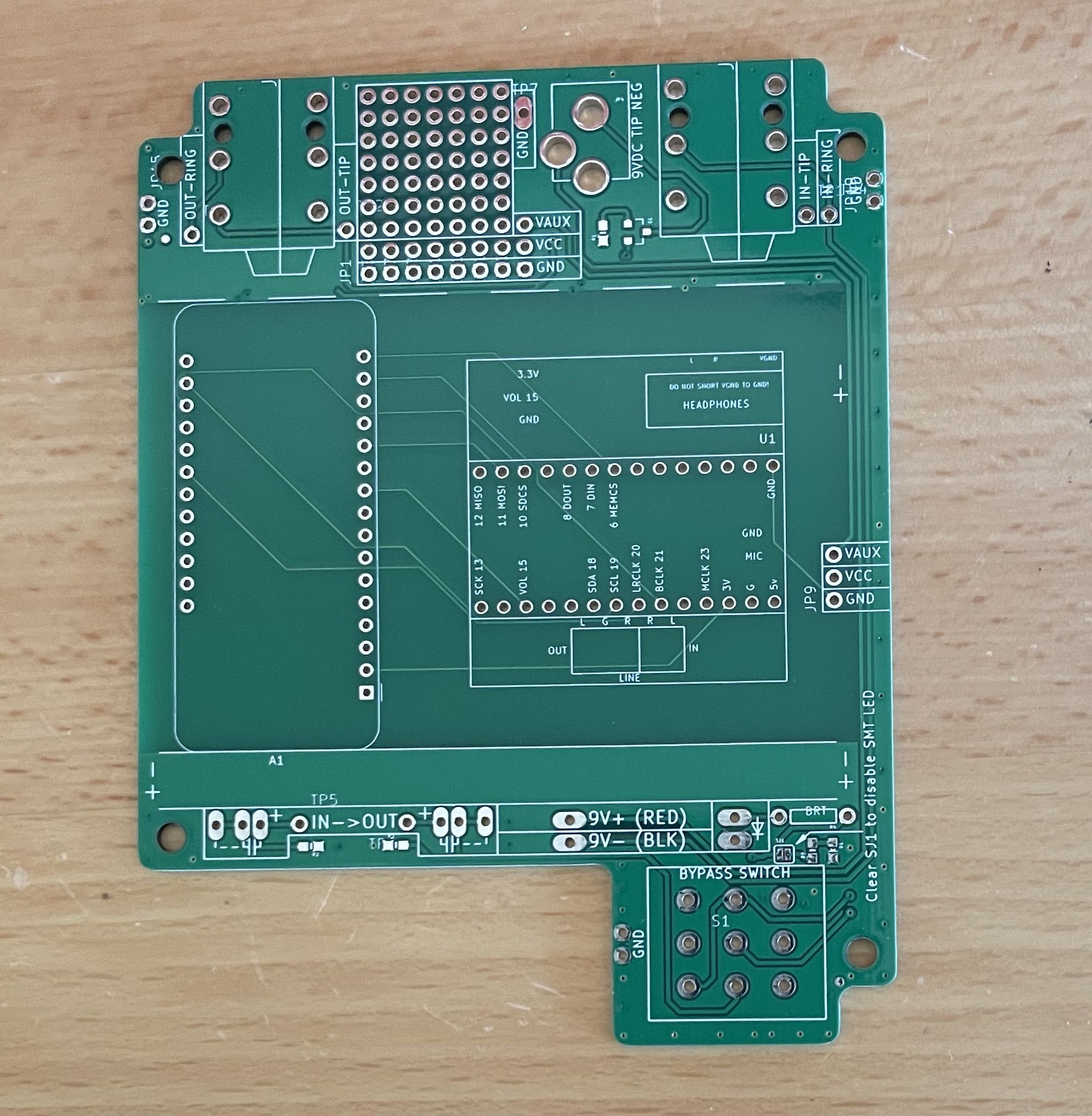 This DIY Guitar Pedal Is Ready for the Next Stage - Hackster.io