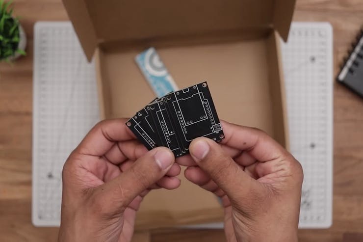 制作带有气象站的小台钟 esp8266 物联网 第12张 制作带有气象站的小台钟 esp8266 物联网 第12张