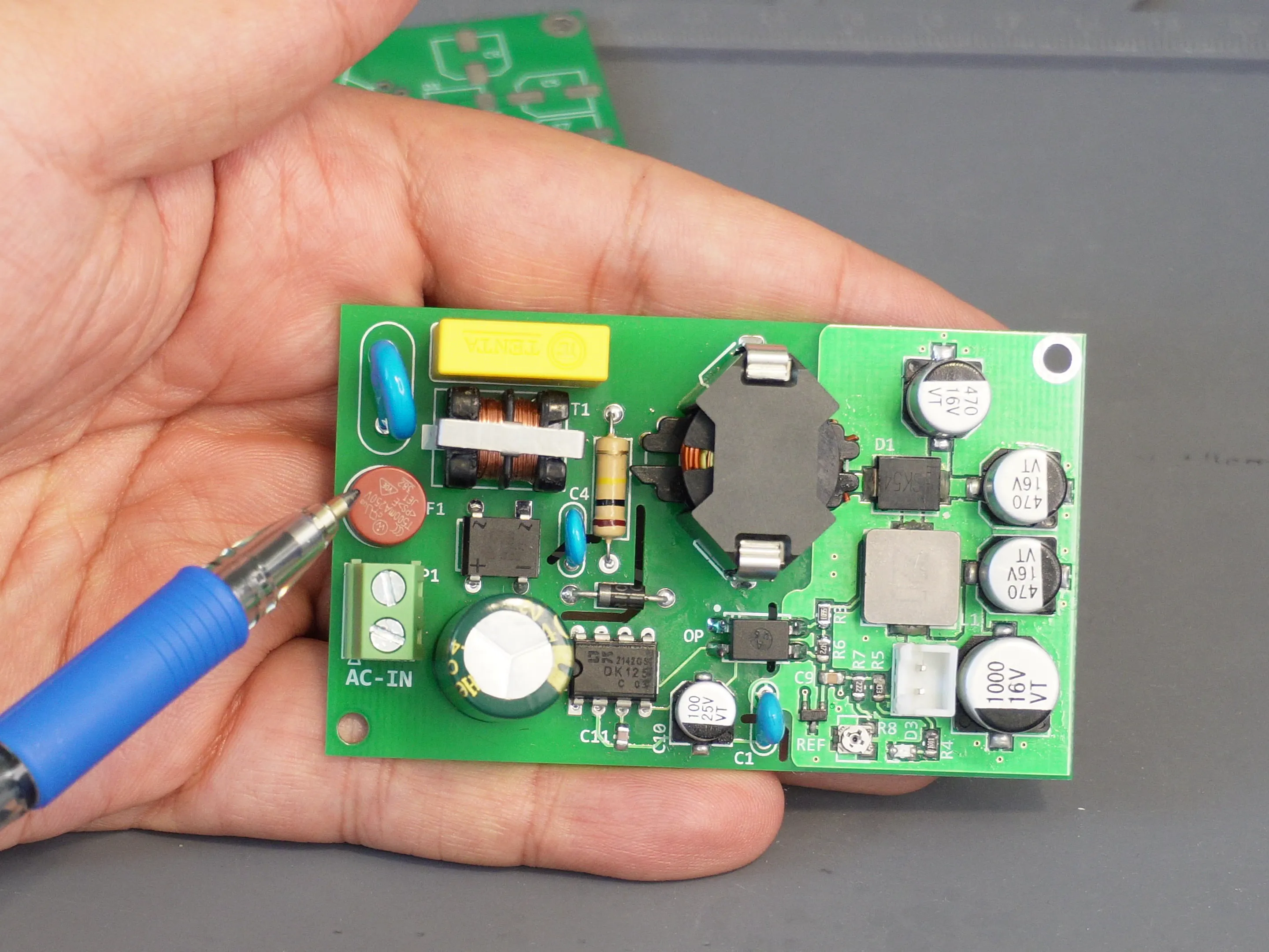 220VAC to 8VDC 24W Flyback Switching Power Supply - Hackster.io