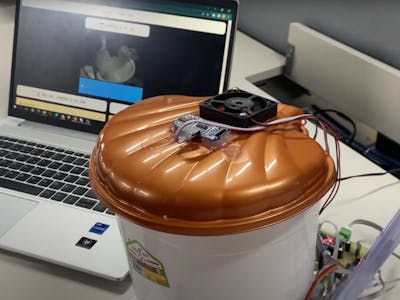 Smart Trash Can: The Trash Can of the Future