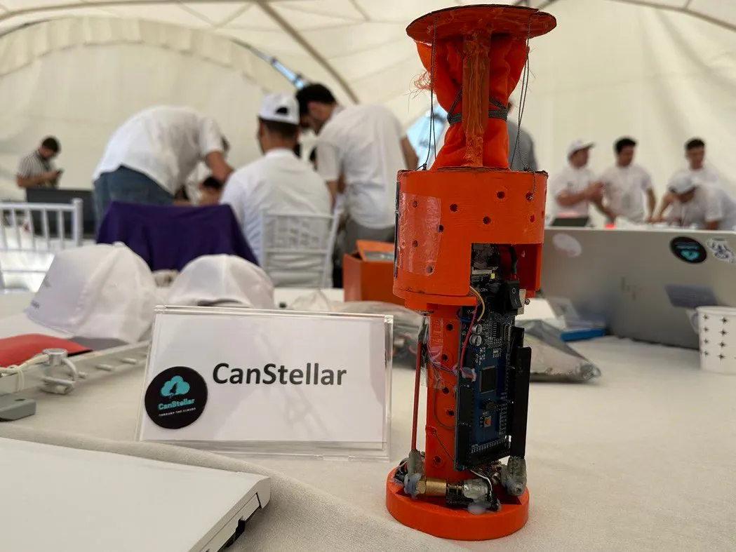 _uVRTzhuUd9.blob?auto=compress