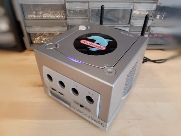 Read more about the article RetroModder’s GameCubePC Package Turns an Previous Nintendo GameCube Chassis Right into a Sleeper PC Construct