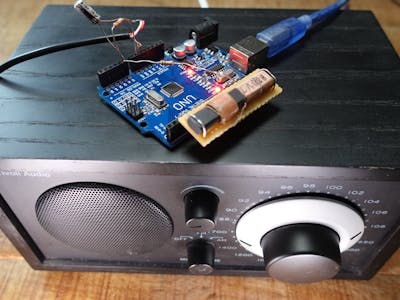 (Ab)use an Arduino as AM Music Transmitter!