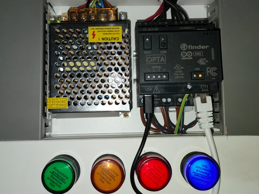 Arduino_Opta-PLC_IDE-Arduino_IOT_Cloud