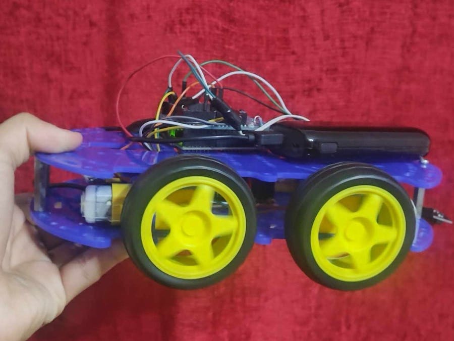 Line Tracker 4WD Car Arduino