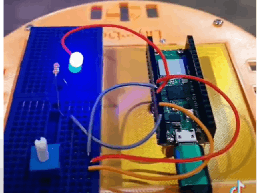 Lily∞Bot Raspberry PI Pico W: Potentiometer & LED