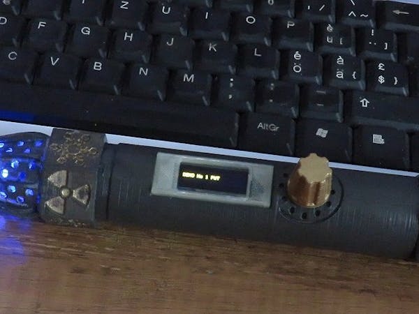 Read more about the article This Steampunk Password Secure Hides Your Secrets and techniques Behind a Raspberry Pi Pico