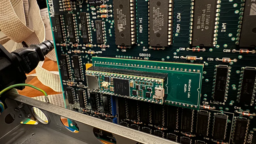 Ted Fried Sets His Sights on the Apple Macintosh with the Teensy