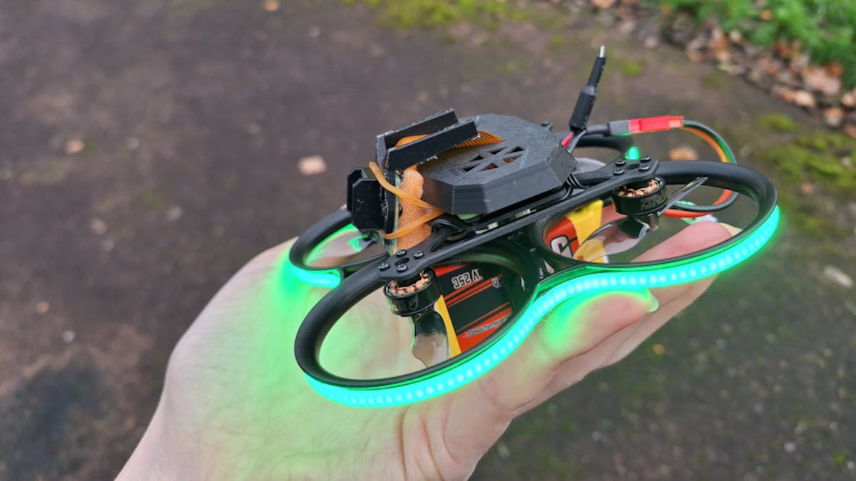 OZWRT Pachypodium Drone オズワート Artur Pękosz's Palm-Sized Quadcopter Drone Uses a Single