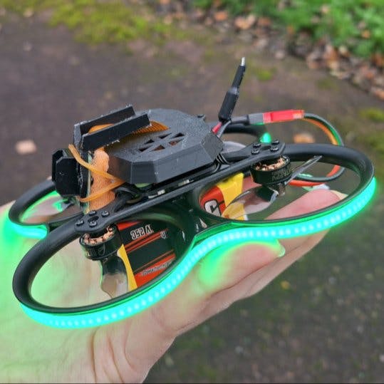 OZWRT Pachypodium Drone オズワート OZWRT（オズワート） (@ozwrt) • Instagram photos and videos