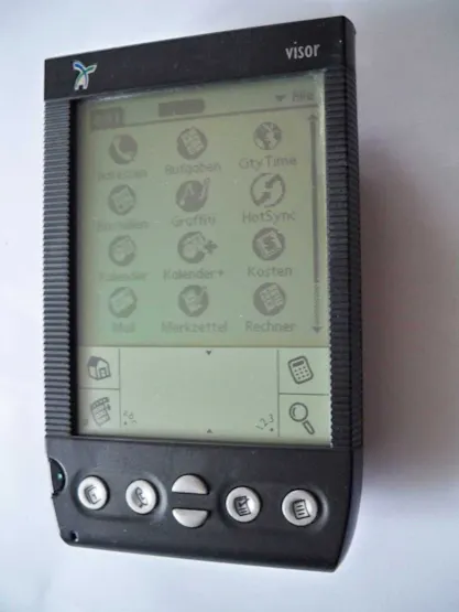 Dmitry Grinberg's $3 Springboard Add-On Gets Handspring Visor