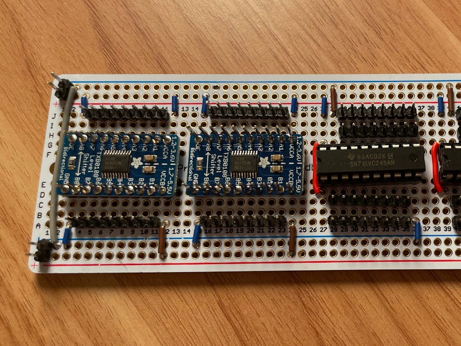 40-channel Logic Level Converter for Retro Computing