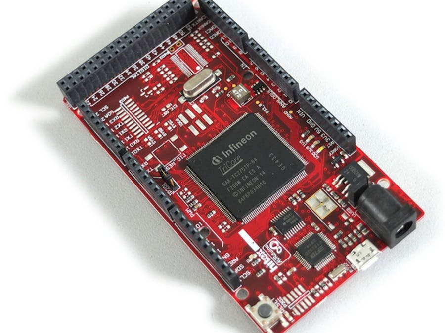 Arduino on steroids: 3 microcontrollers in 1 chip