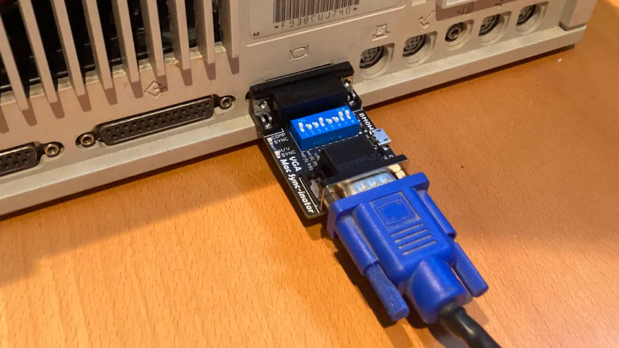 Steve Chamberlin's VGA Mac Sync-inator Gets Vintage Apple Hardware