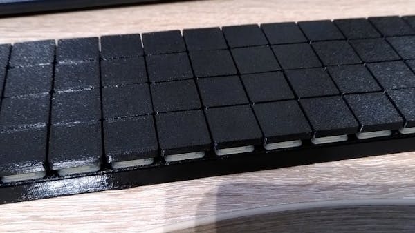 This Glossy Planck Keyboard Solves a Very Area of interest Downside