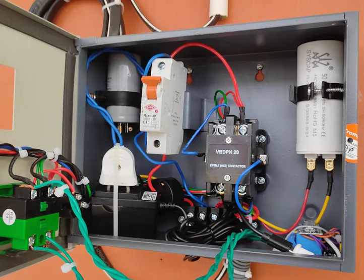 Inside the Submersible Pump Starter
