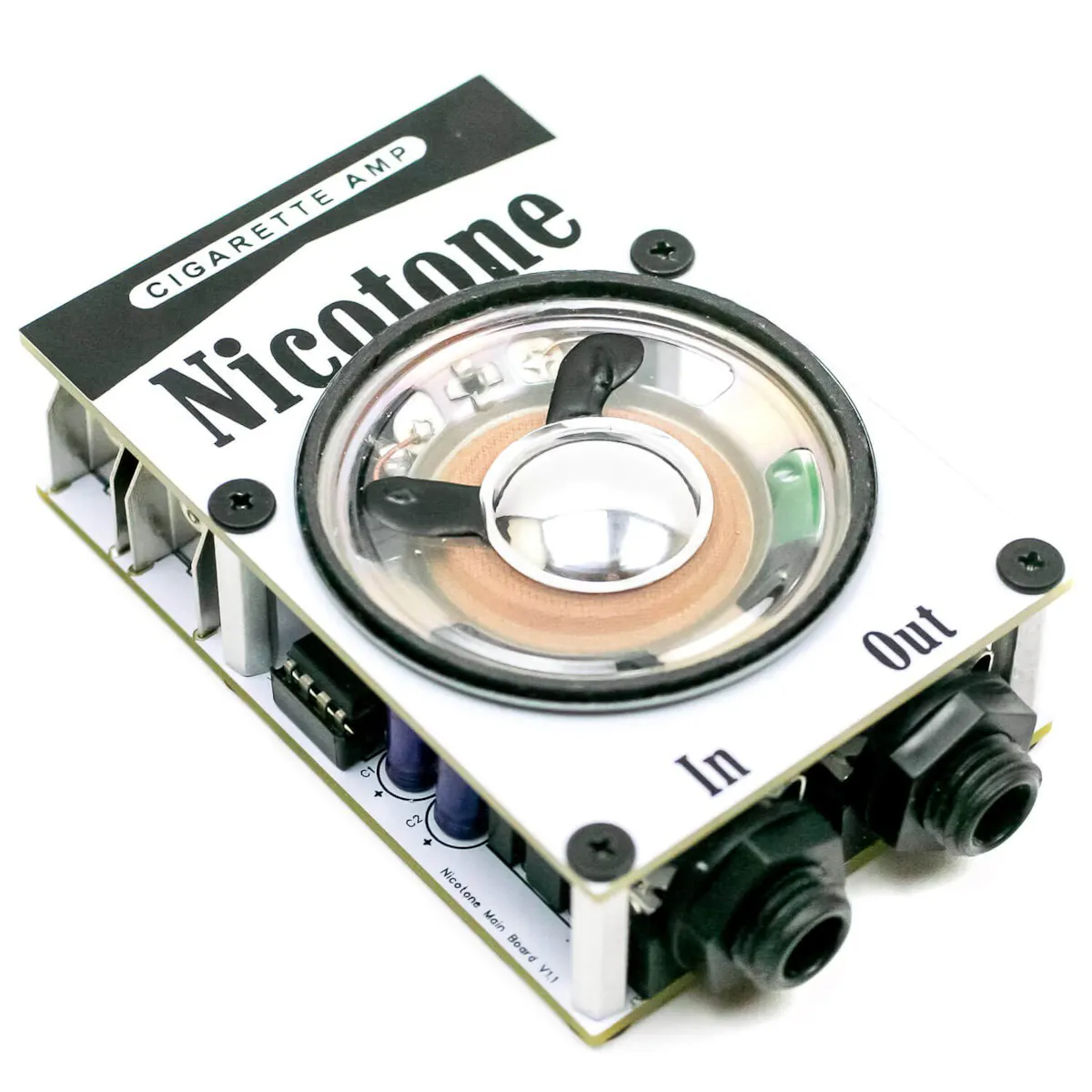 cigarette pack amp Jam Anywhere with this Cigarette Pack Guitar Amplifier