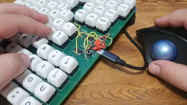 Dylan Turner's PS-OHK Is a One-Handed Keyboard with an Unusual, Single ...