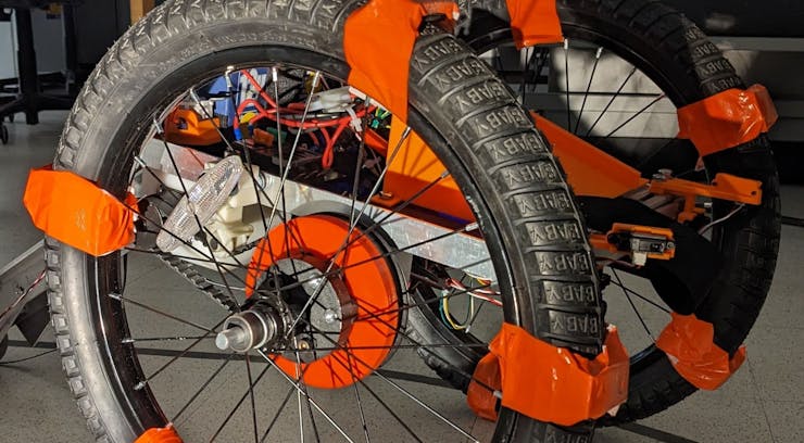 robo_final_assembly_wheel.jpeg