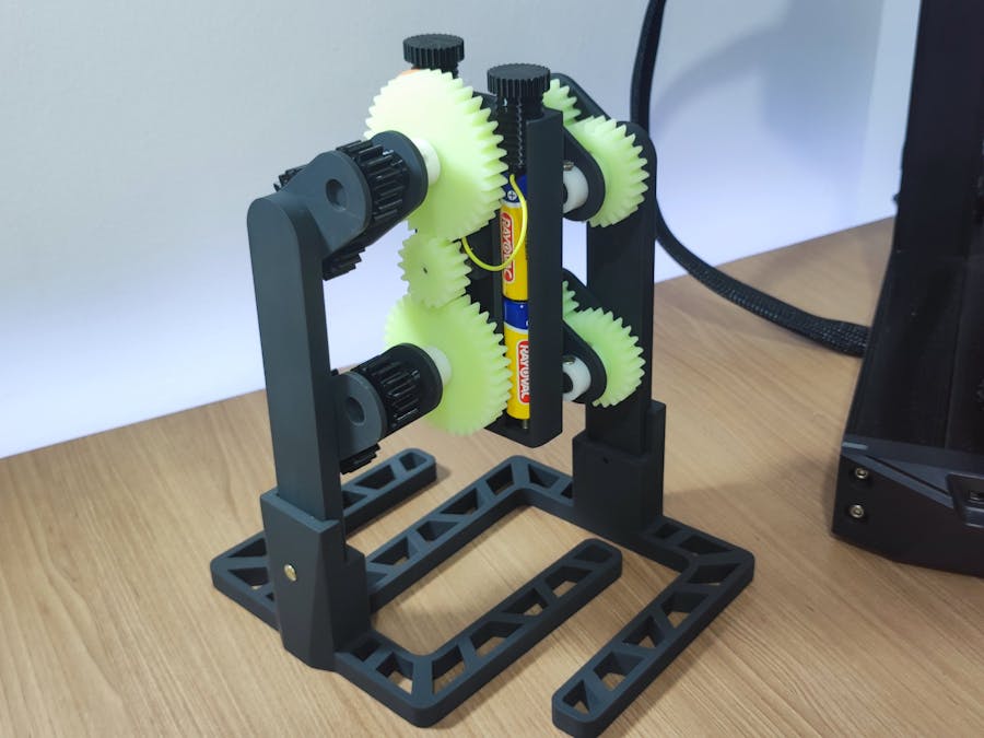 Bipedal Robot with Gear Mechanisms: Industrial 3D Printing