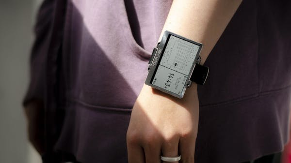 An Progressive DIY Watch That You Might Really Need to Put on