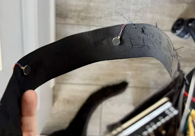 This Arduino-Powered Headband Delivers Time-of-Flight Distance Sensing as a Vibrating "Sixth Sense" - Hackster.io This Arduino-Powered Headband Delivers Time-of-Flight Distance Sensing as a Vibrating "Sixth Sense" - Hackster.io