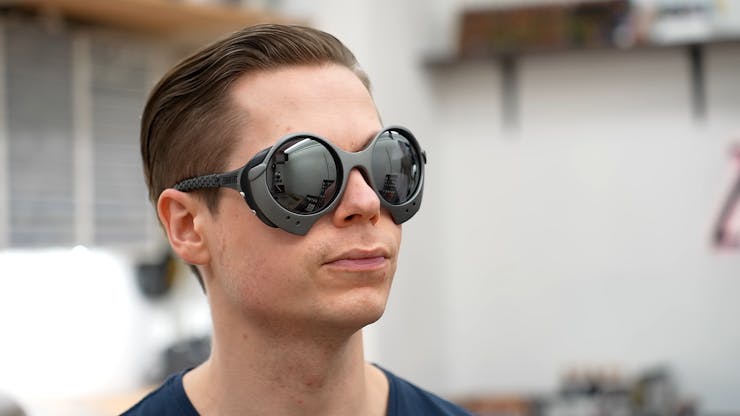 Zibartas Brought Back the Legendary Oakley “Medusa” Headgear