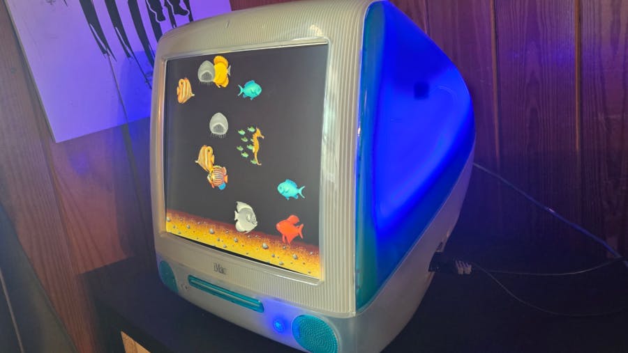 Rick Norcross Gifts His Wife a Classic Apple iMac G3 — with an AMD