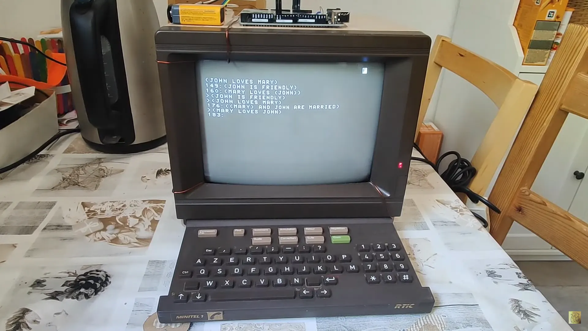 Minitel Vintage – Fabriqué En France – Occasion Non Testée